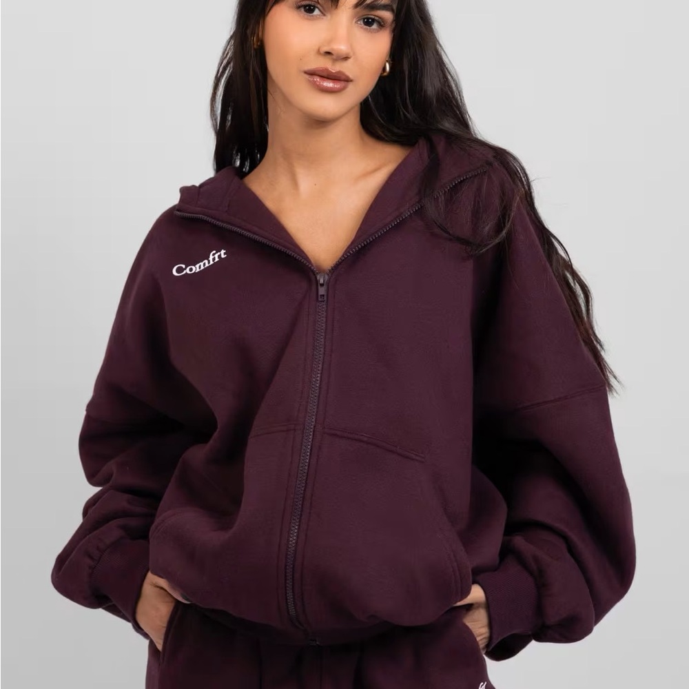 NWT Comfrt Maroon Cloud Zip Hoodie size large unisex
